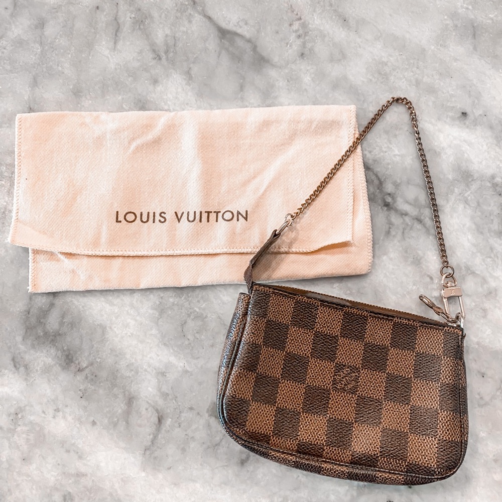 LOUIS VUITTON MINI POCHETTE
